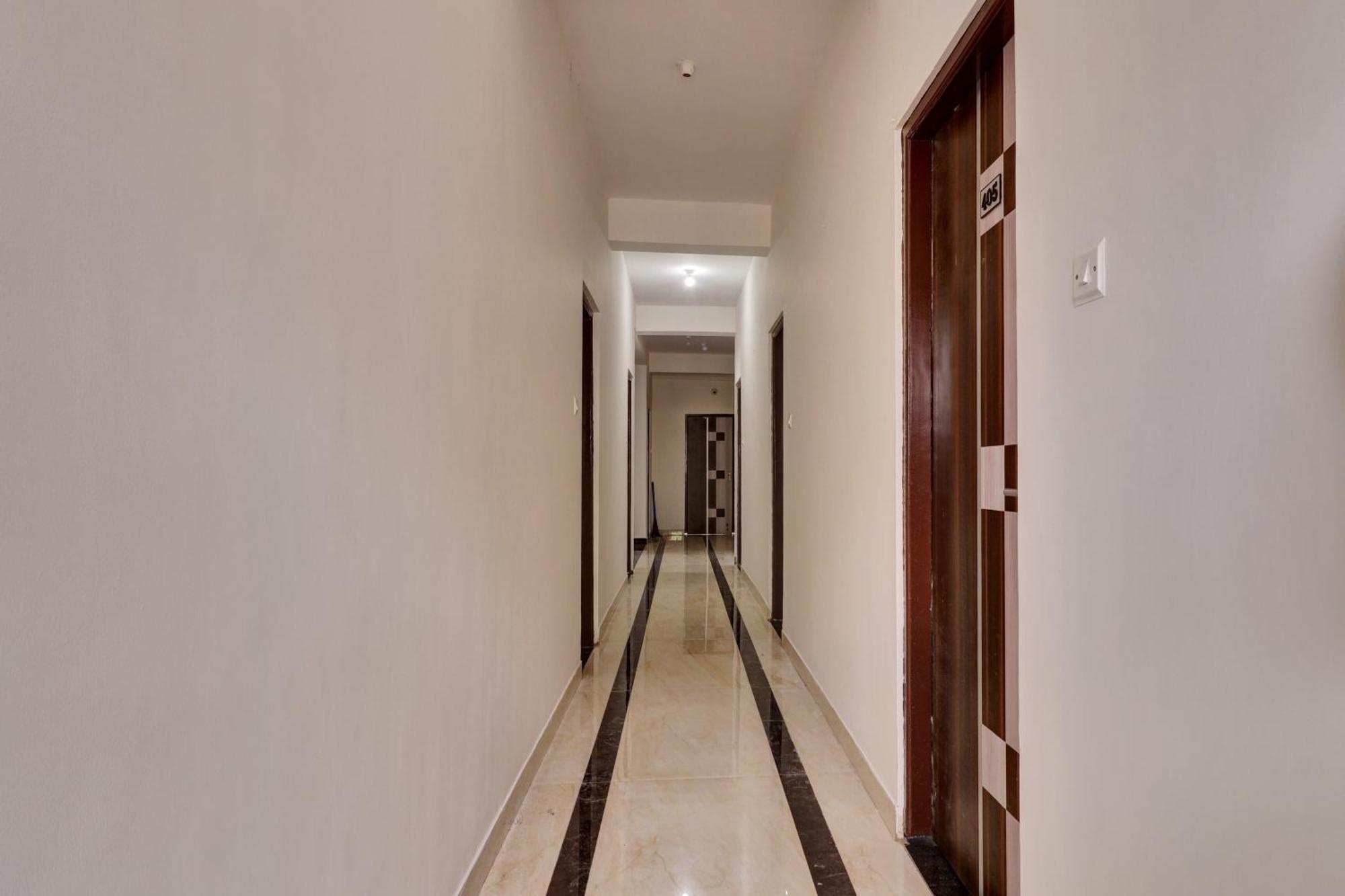 Hotel Millennium Comfort Bangalore Exterior photo