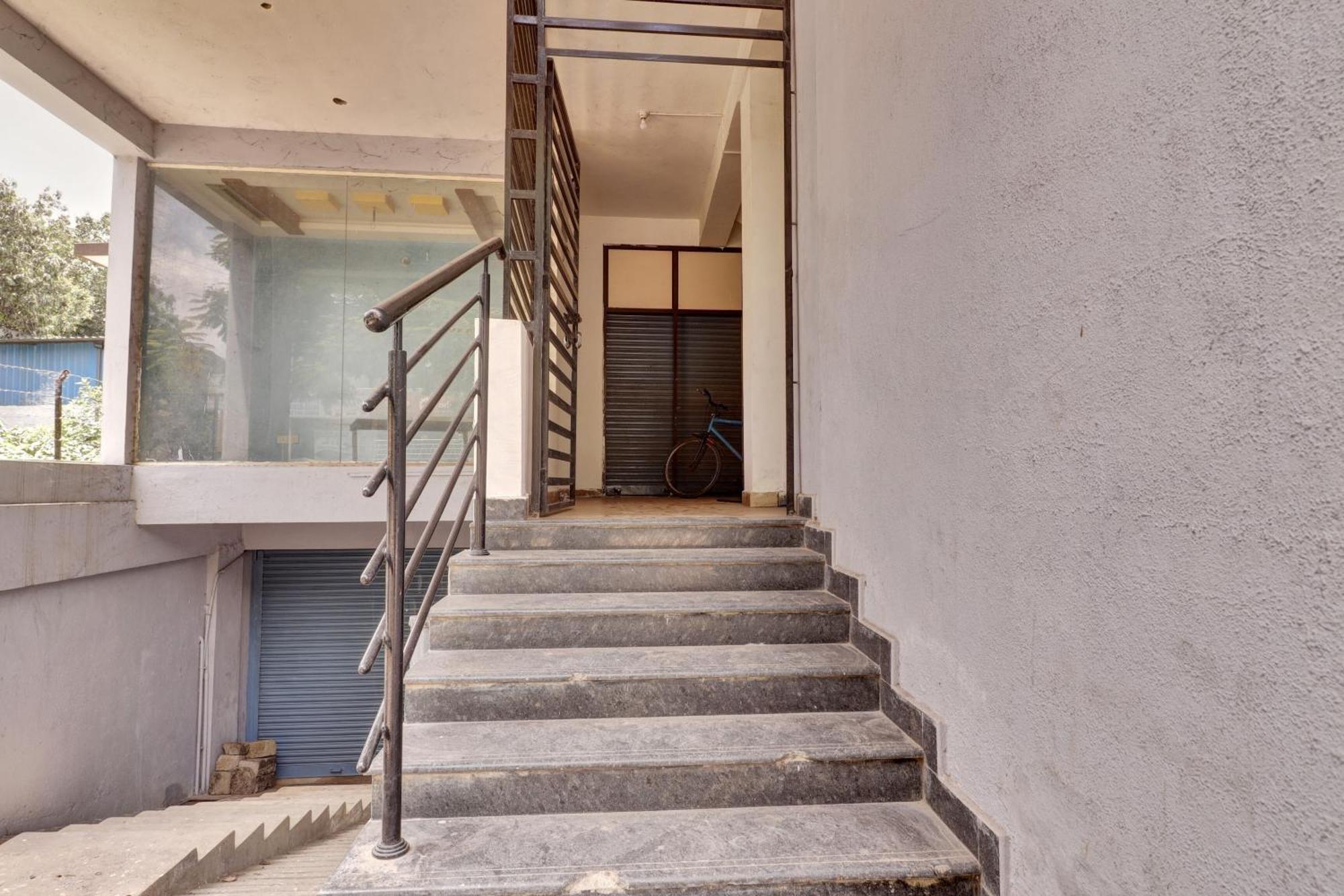 Hotel Millennium Comfort Bangalore Exterior photo